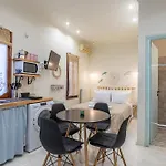 Belle Epoque Halepa\'S House & Studio
